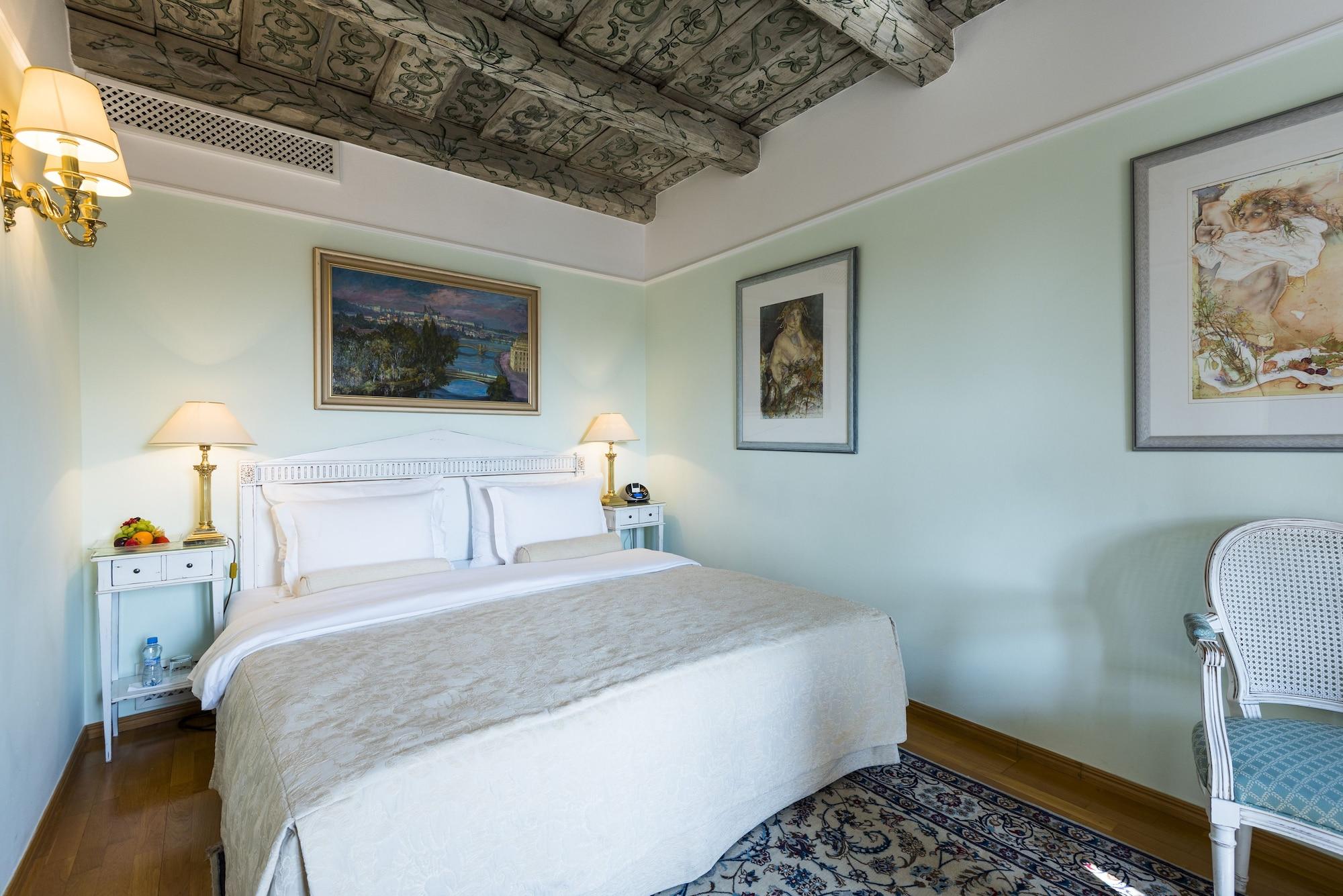 Golden Well Hotel Praga