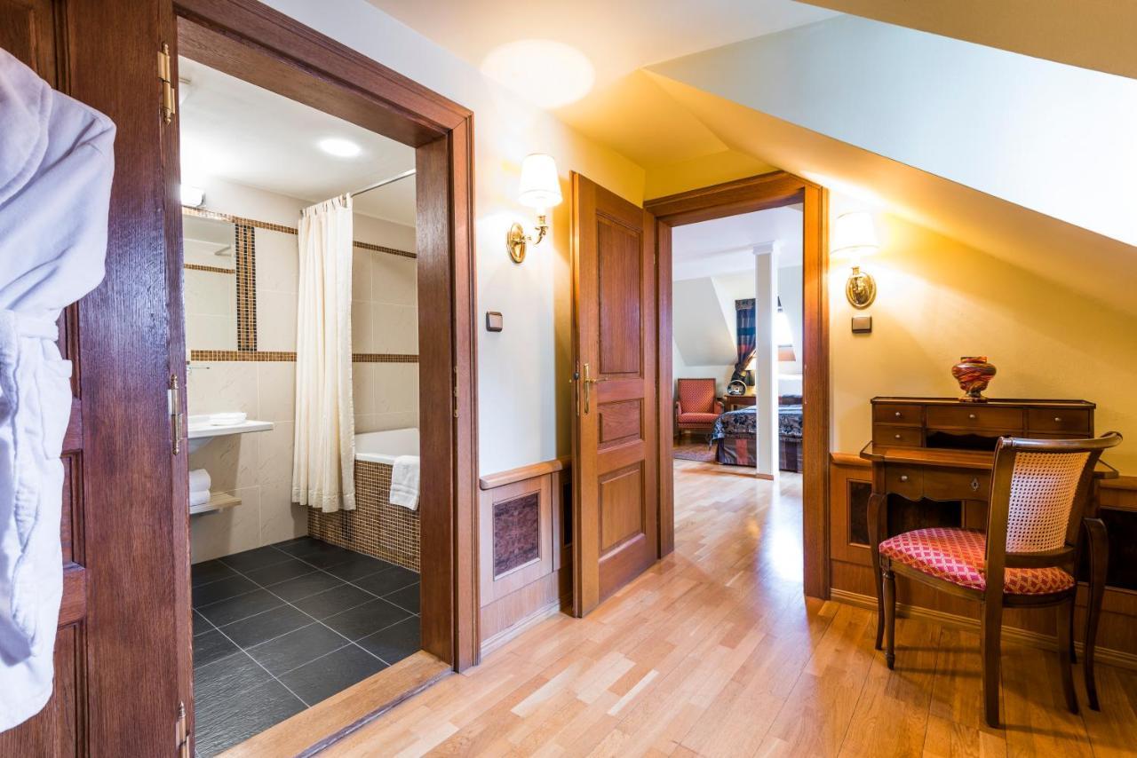 Golden Well 5* Praga